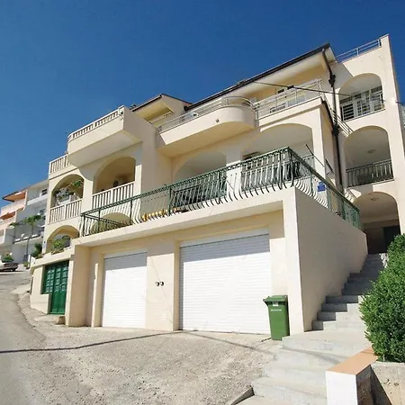 Apartman Pavlinovic *