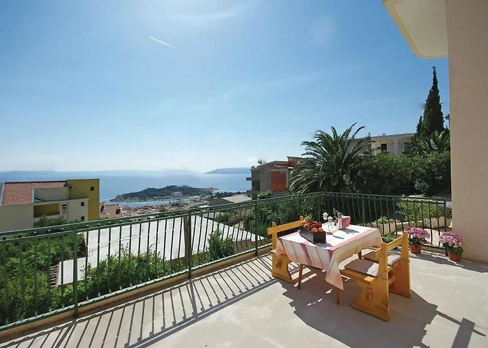 Pavlinovic Apartment *