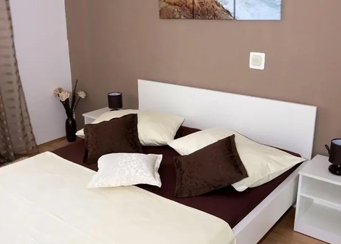 Pavlinovic Apartment