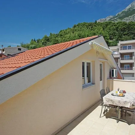 Pavlinovic * Makarska